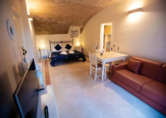 La Bordona B&B מלון דירות 3*