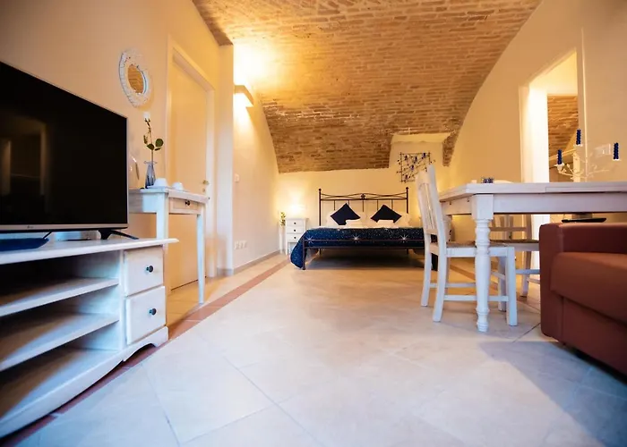 מלון דירות La Bordona B&B 3*